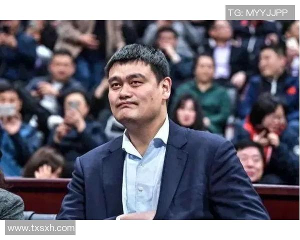 男子挑衅姚明引发热议体育界名人应对争议的智慧与风度